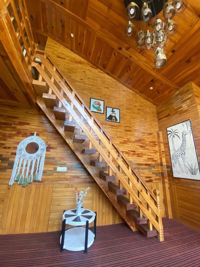The Woodshed Manāli Exterior foto
